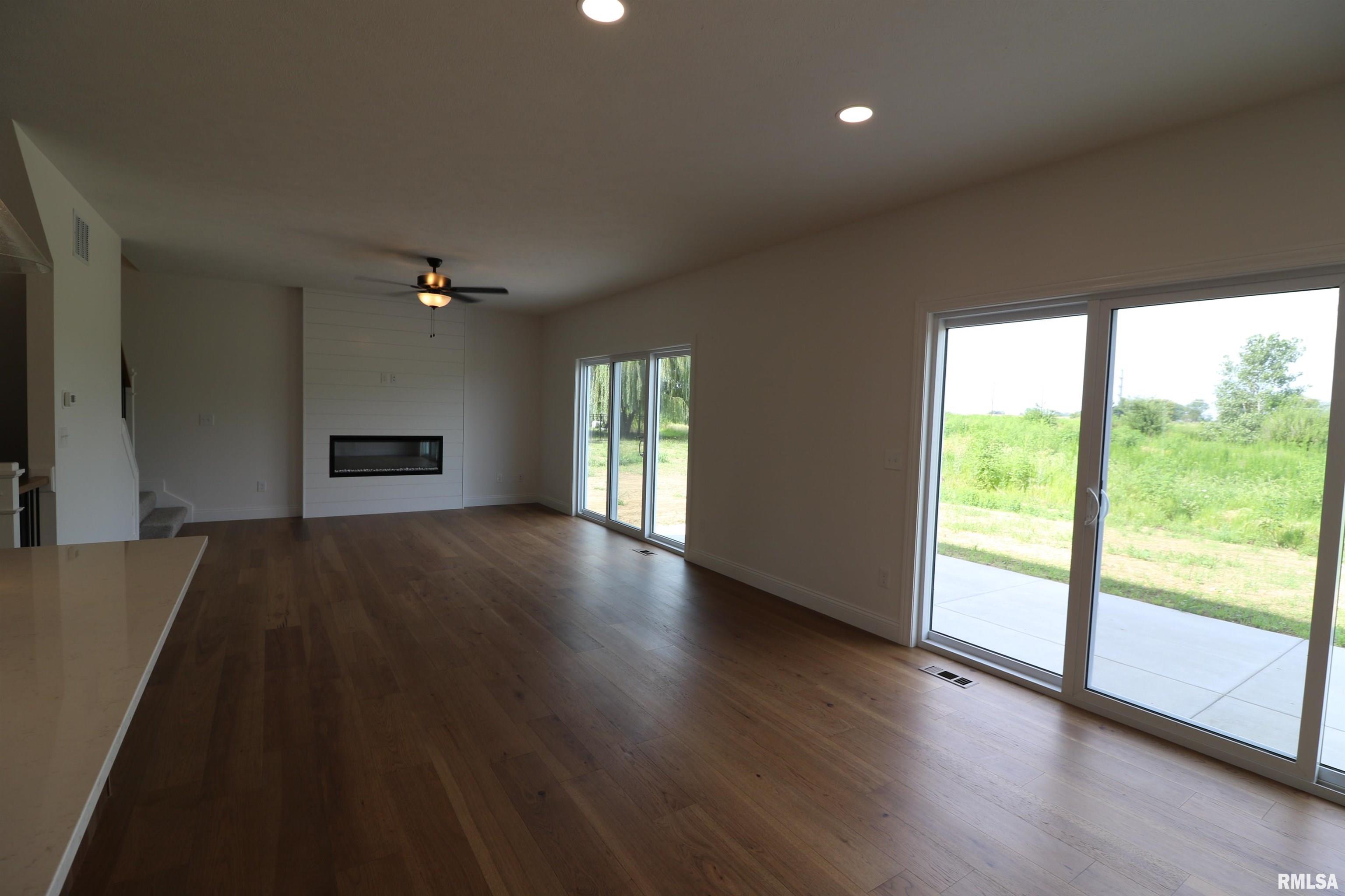 4016 West Crimson Road Dunlap, IL 61525 - Photo 13 of 43