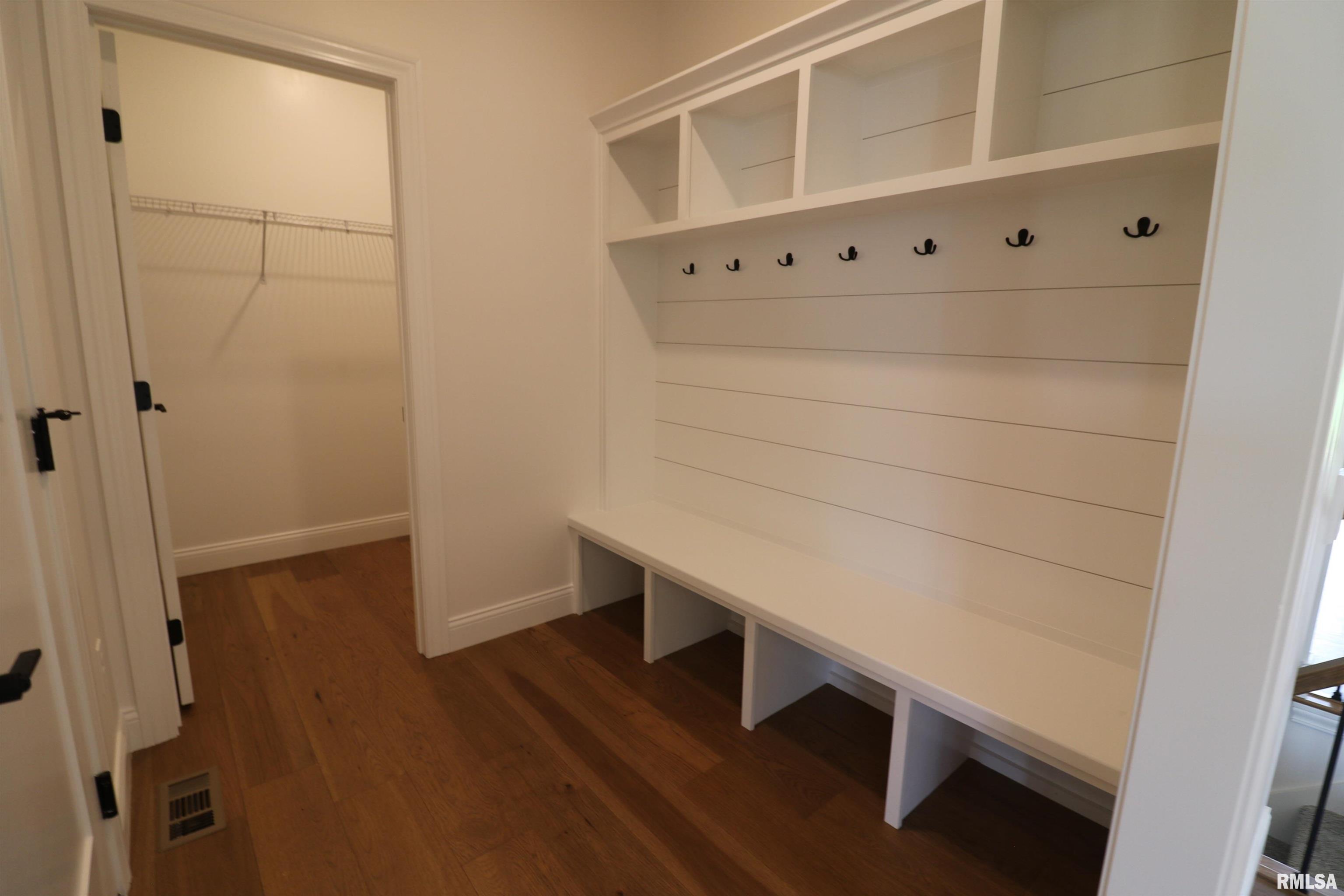 4016 West Crimson Road Dunlap, IL 61525 - Photo 2 of 43