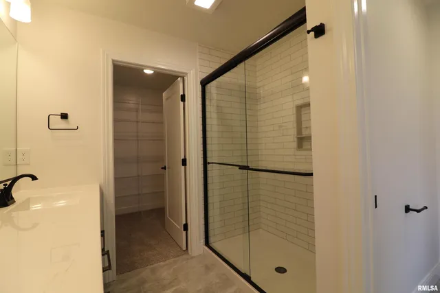 $499,900 | 4016 West Crimson Road, Dunlap, IL 61525