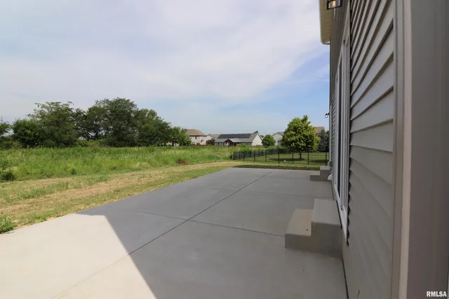 $499,900 | 4016 West Crimson Road, Dunlap, IL 61525