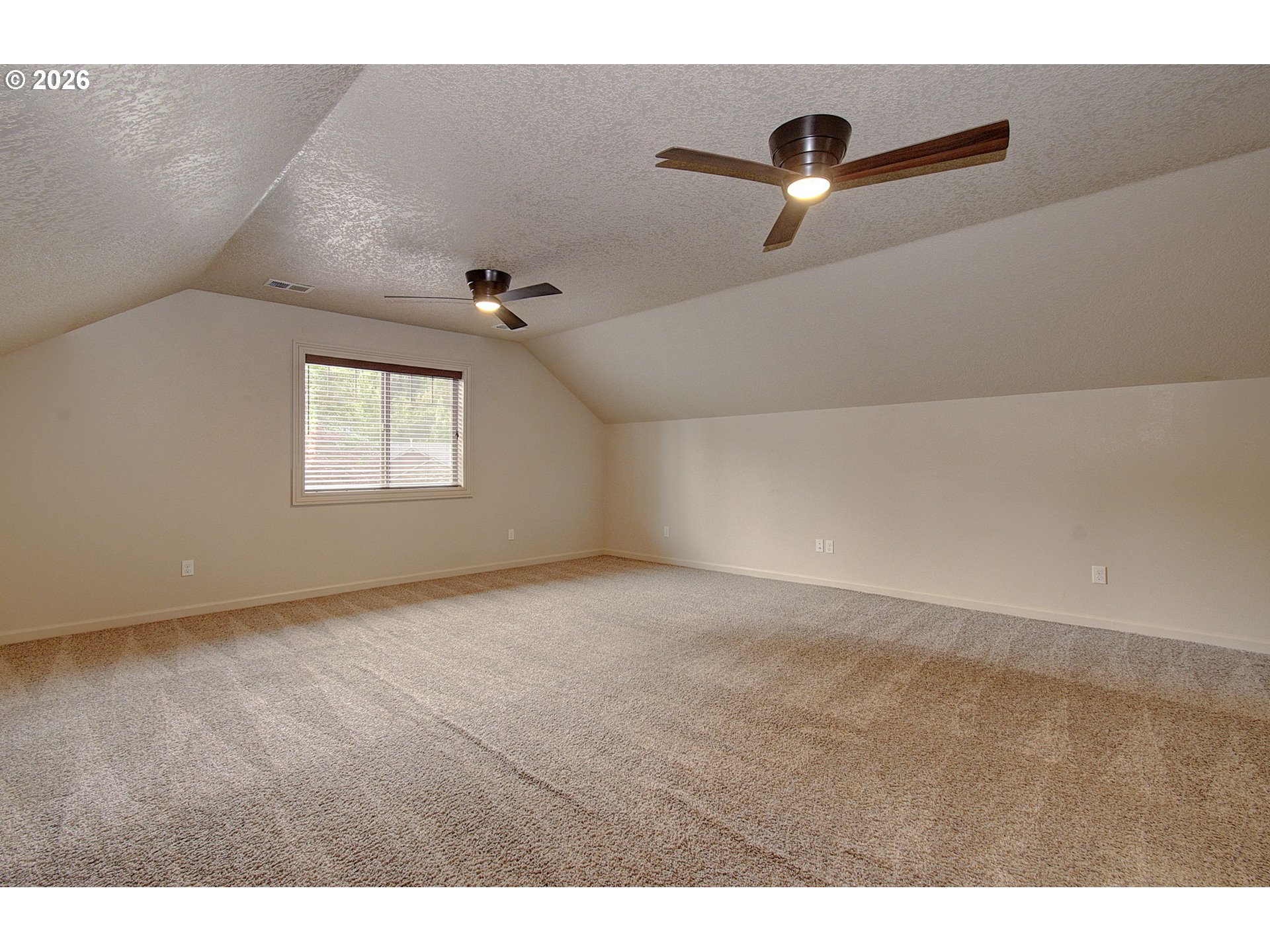 553 Southeast 23rd Terrace Gresham, OR 97080 - Photo 24 of 41 Bonus Room