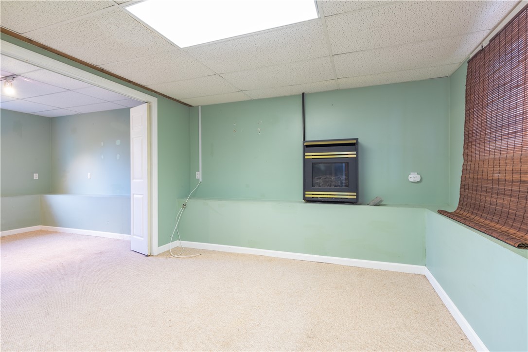 53 Rice Street Warwick, RI 02886 - Photo 12 of 20