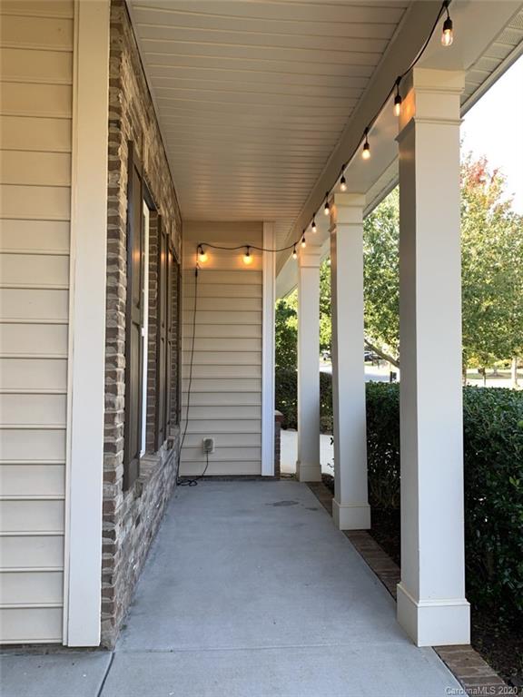 899 Treasure Court Fort Mill, SC 29708 - Photo 3 of 19