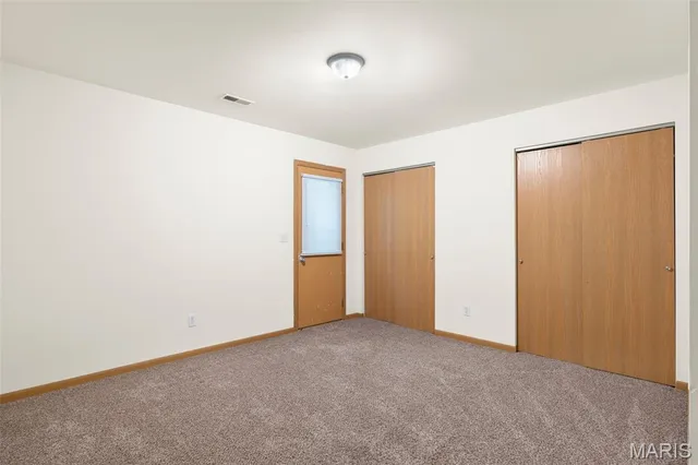 $99,900 | 21 Village W Court, Unit 201, Washington, MO 63090