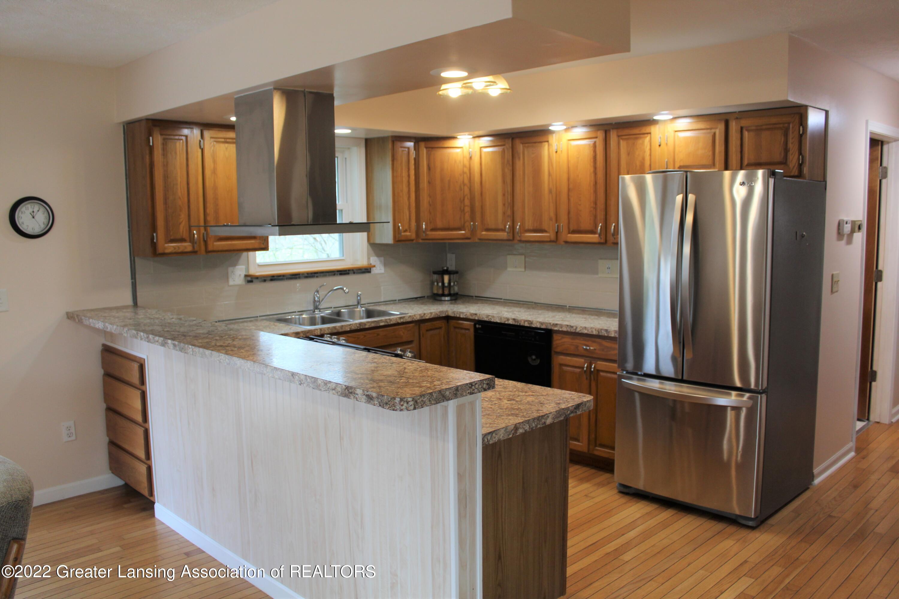 1935 Grovenburg Road Holt, MI 48842 - Photo 19 of 58 kitchen