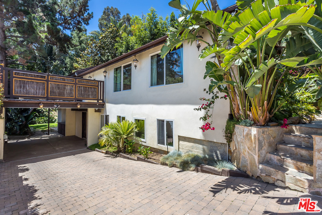 8450 Ridpath Drive Los Angeles, CA 90046 - Photo 50 of 54