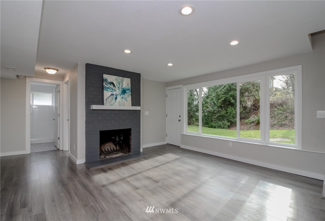 301 Northwest 5th Place Renton, WA 98057 - Photo 18 of 25