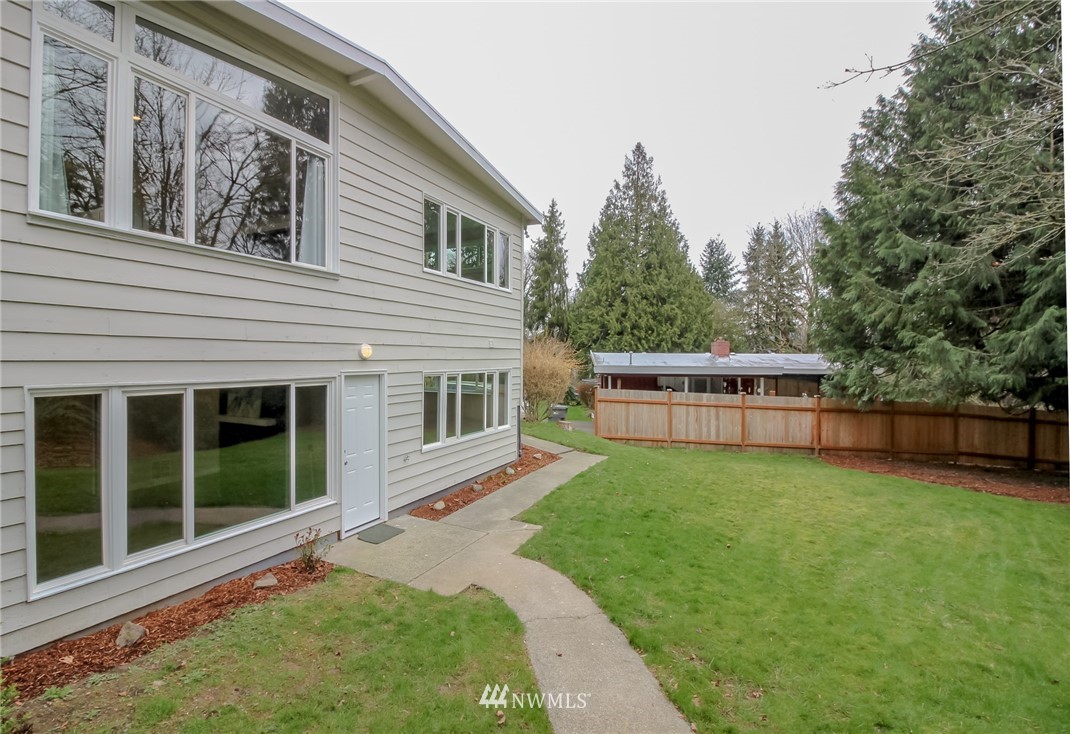 301 Northwest 5th Place Renton, WA 98057 - Photo 24 of 25