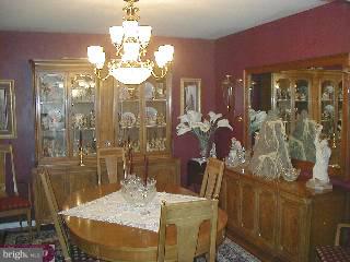 2108 Hemlock Road Norristown, PA 19403 - Photo 3 of 6 Gallery Image 3