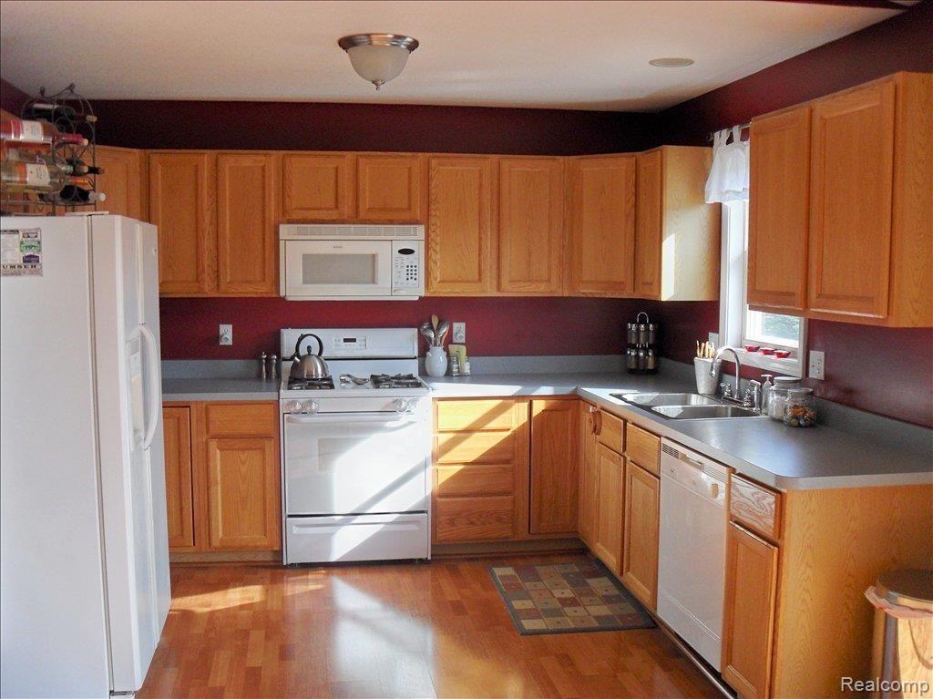 5050 Centennial Road Tecumseh, MI 49286 - Photo 4 of 19 014_14