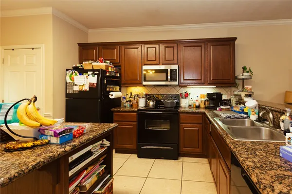 $261,500 | 132 Forest Drive, Unit 132, College Station, TX 77840