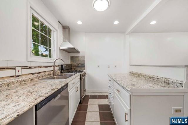 19 Intervale Road Teaneck, NJ 07666 - Photo 3 of 20