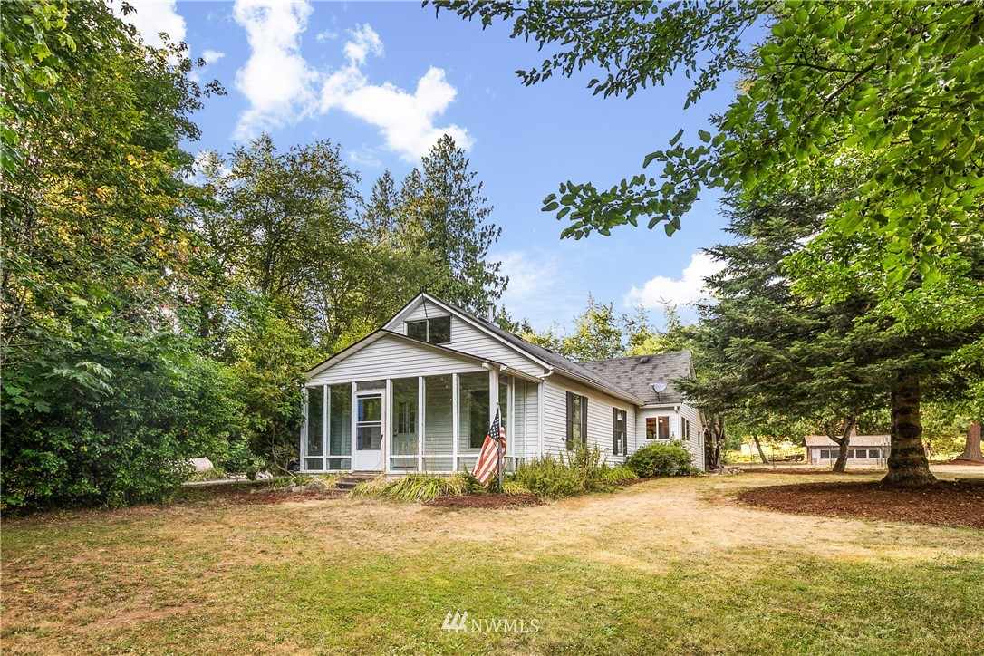 5098 Reese Hill Road Sumas, WA 98295 - Photo 1 of 32 Gallery Image 1