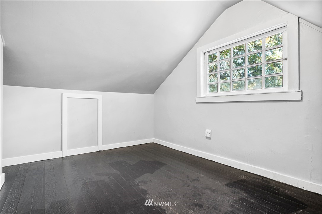 5098 Reese Hill Road Sumas, WA 98295 - Photo 18 of 32 Gallery Image 18