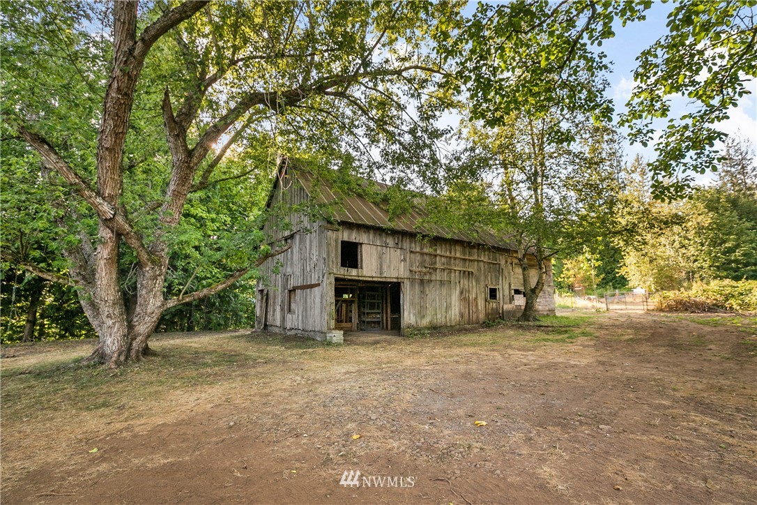 5098 Reese Hill Road Sumas, WA 98295 - Photo 23 of 32 Gallery Image 23