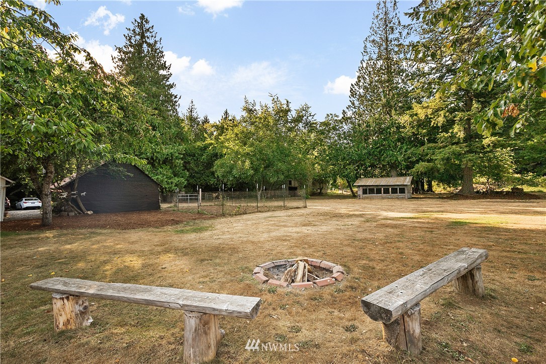5098 Reese Hill Road Sumas, WA 98295 - Photo 26 of 32 Gallery Image 26