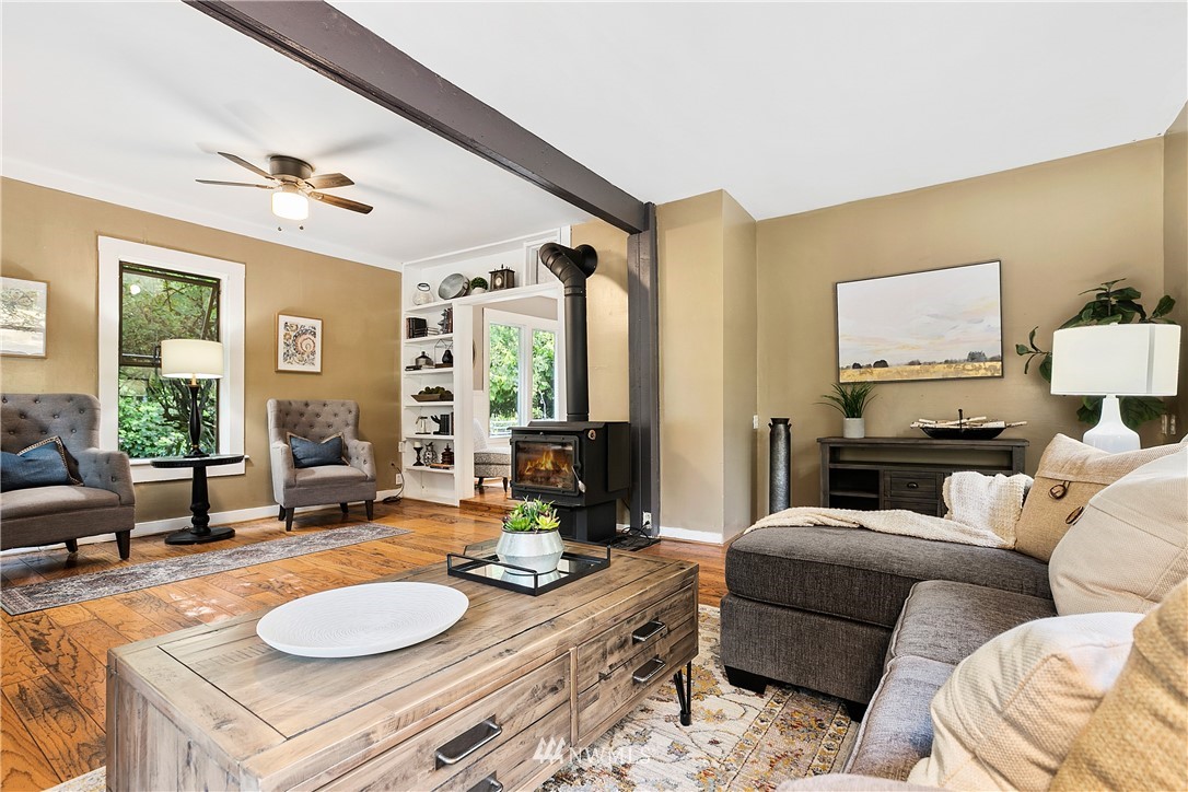 5098 Reese Hill Road Sumas, WA 98295 - Photo 6 of 32 Gallery Image 6