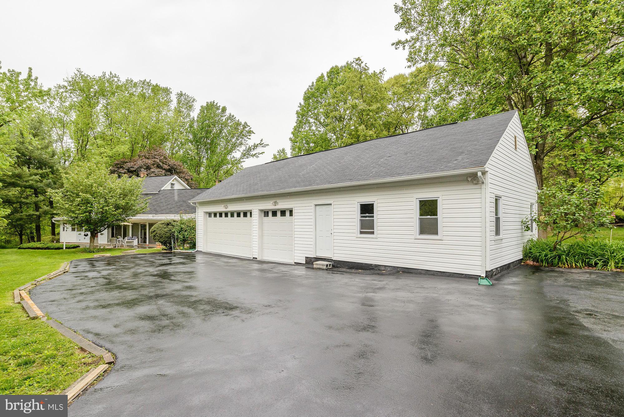 18005 Highfield Road Ashton, MD 20861 - Photo 26 of 30 Garage w/ Studio