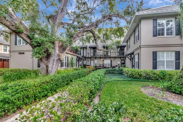 $849,000 | 1008 South Moody Avenue, Unit 2, Tampa, FL 33629
