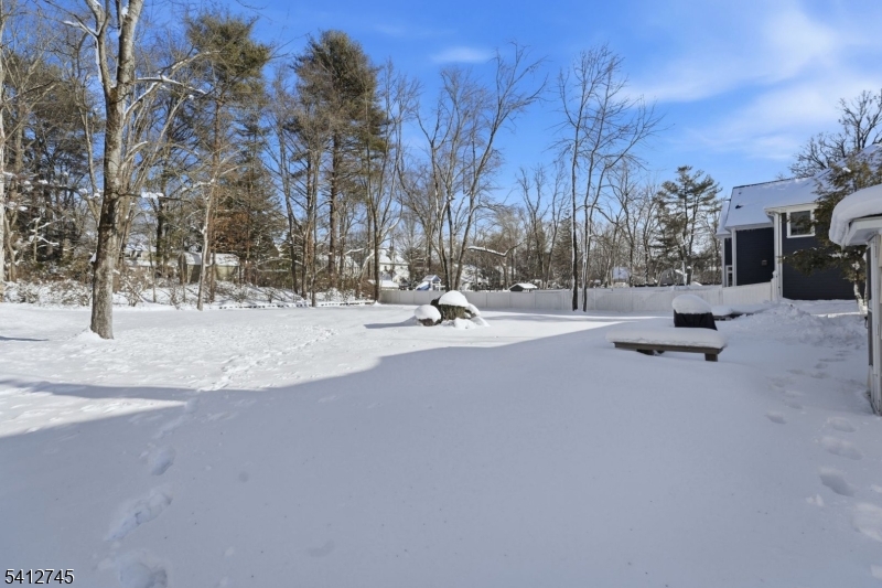 47 Clinton Avenue New Providence, NJ 07974 - Photo 36 of 43