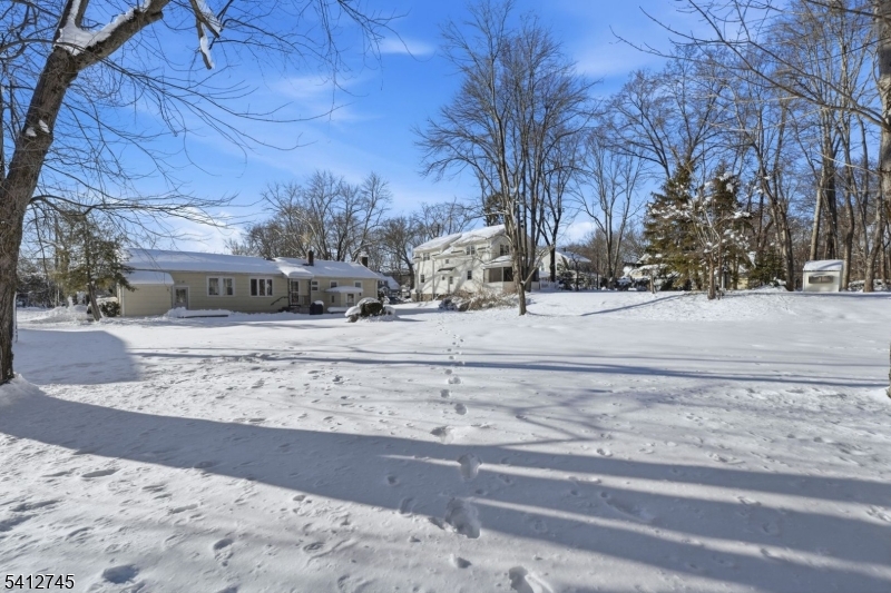 47 Clinton Avenue New Providence, NJ 07974 - Photo 37 of 43