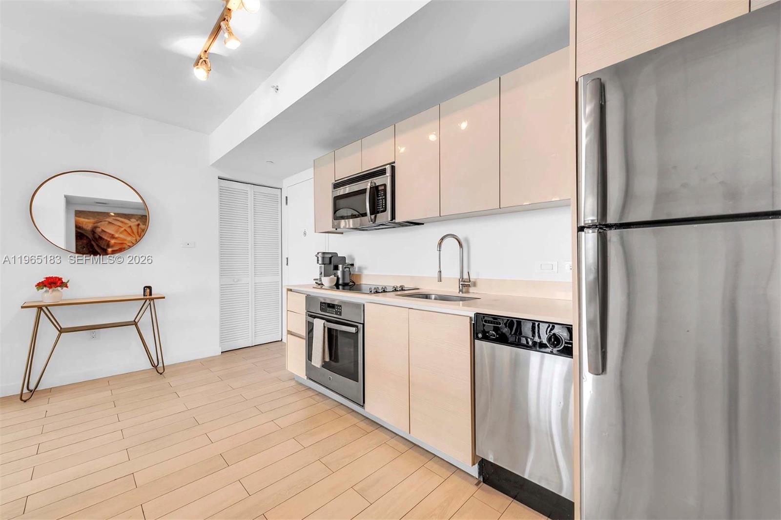 2602 East Hallandale Beach Boulevard, Unit R2206 Hallandale Beach, FL 33009 - Photo 17 of 22