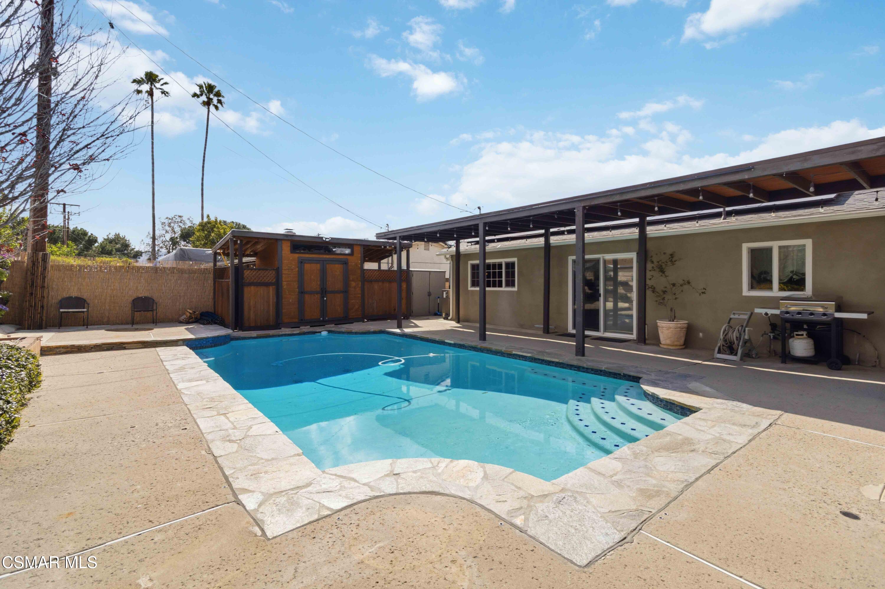 2034 Guerne Avenue Simi Valley, CA 93063 - Photo 27 of 45 043