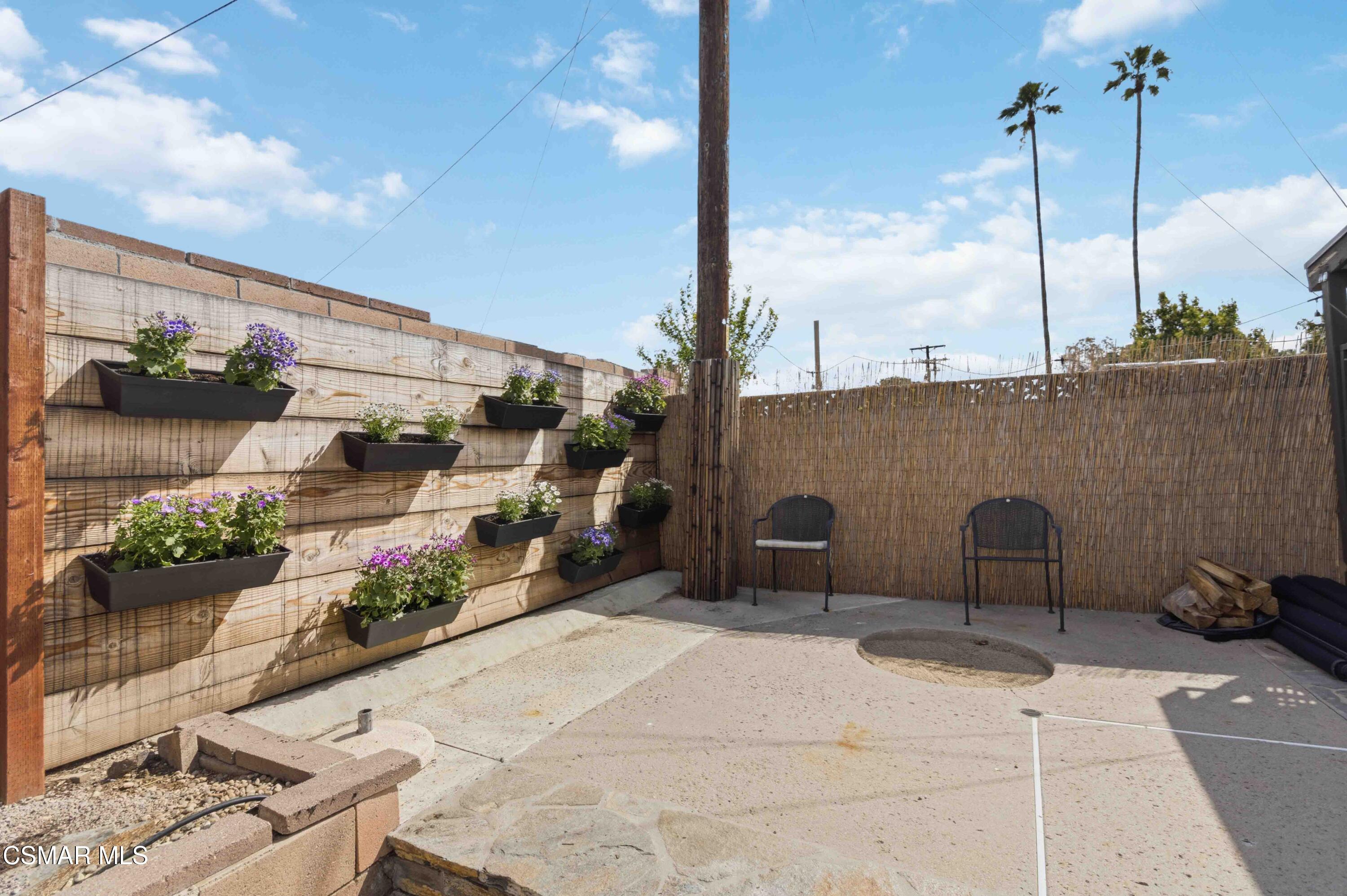 2034 Guerne Avenue Simi Valley, CA 93063 - Photo 32 of 45 051