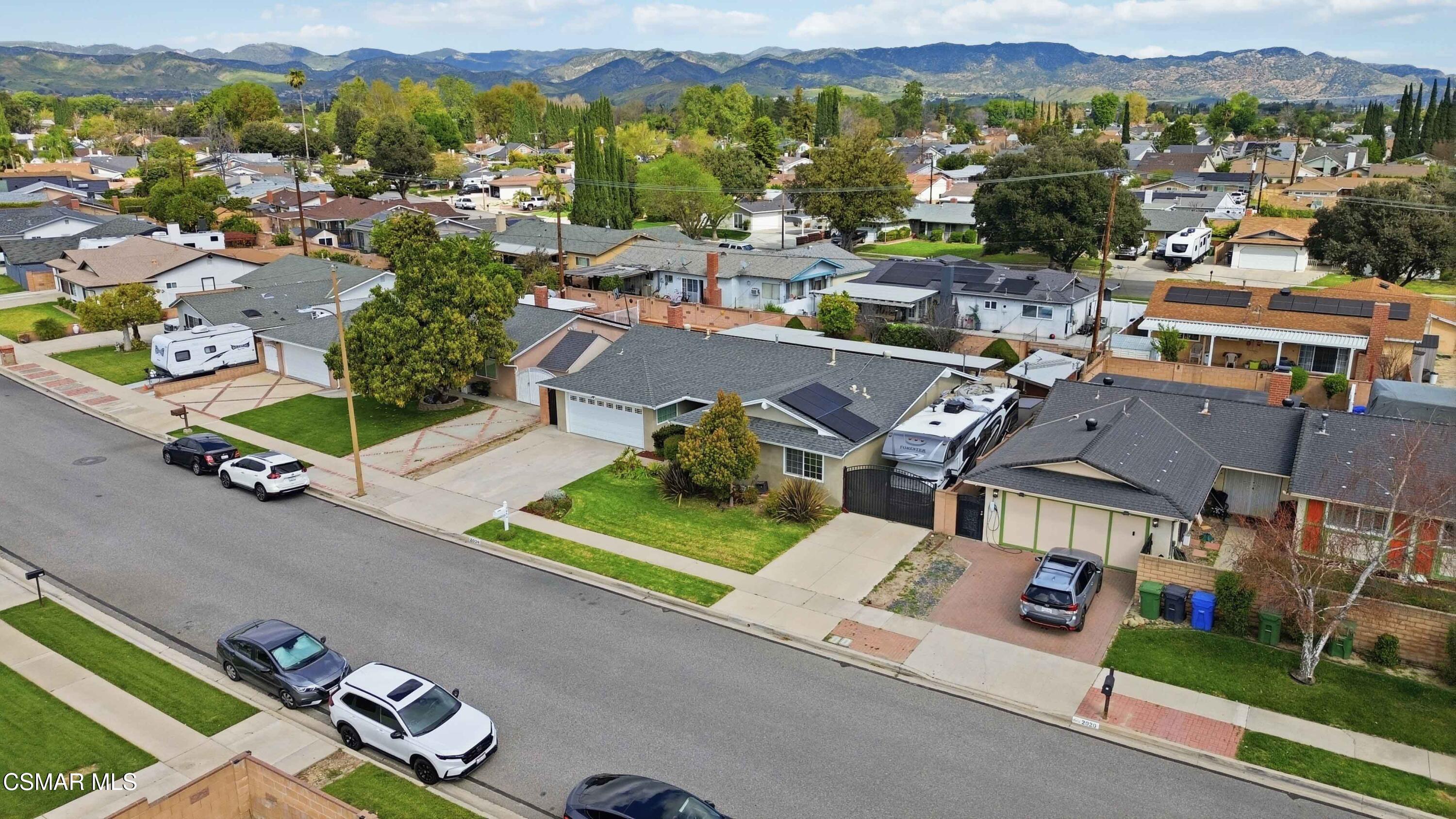 2034 Guerne Avenue Simi Valley, CA 93063 - Photo 37 of 45 057