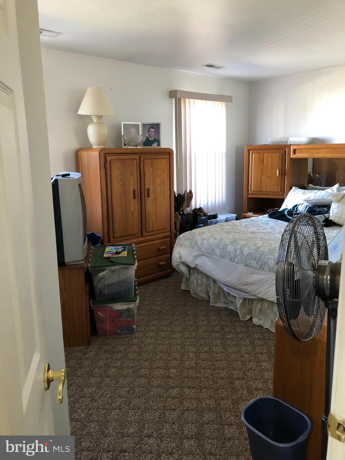 8 Maynard Drive Sicklerville, NJ 08081 - Photo 17 of 34 bedroom upper