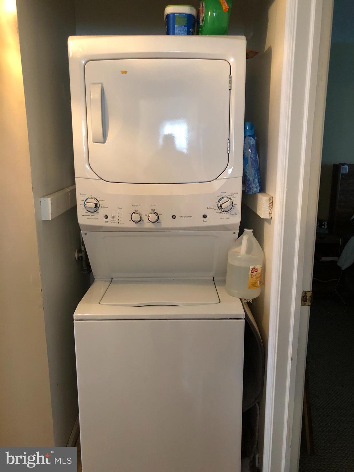 8 Maynard Drive Sicklerville, NJ 08081 - Photo 25 of 34 Laundry LL