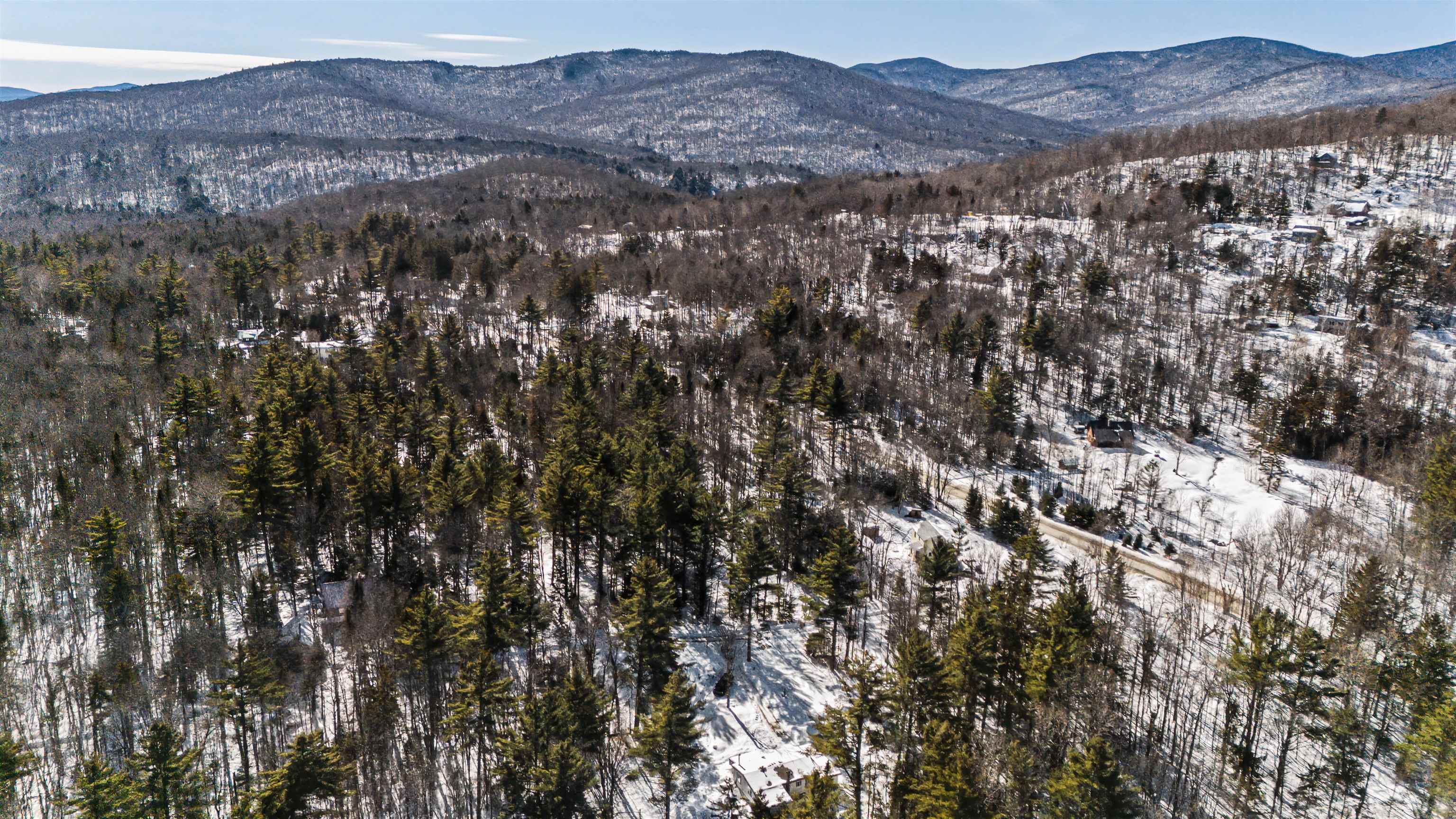 63 Pine Street, Unit A14 Warren, VT 05674 - Photo 5 of 50