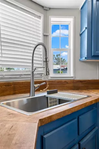 $250,000 | 300 River Boulevard South, Nokomis, FL 34275