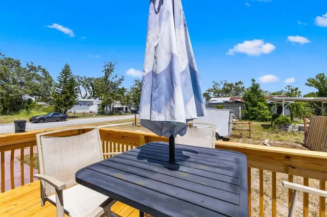 $250,000 | 300 River Boulevard South, Nokomis, FL 34275