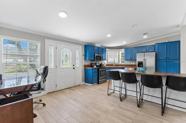 $250,000 | 300 River Boulevard South, Nokomis, FL 34275