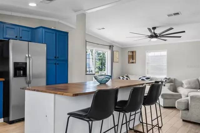 $250,000 | 300 River Boulevard South, Nokomis, FL 34275