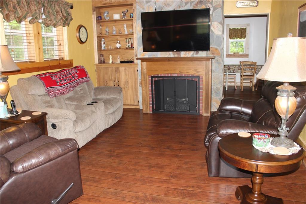 122 McKeesport Road Elizabeth, PA 15037 - Photo 5 of 25 Gallery Image 5