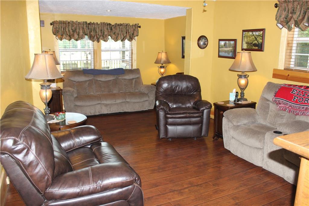 122 McKeesport Road Elizabeth, PA 15037 - Photo 6 of 25 Gallery Image 6