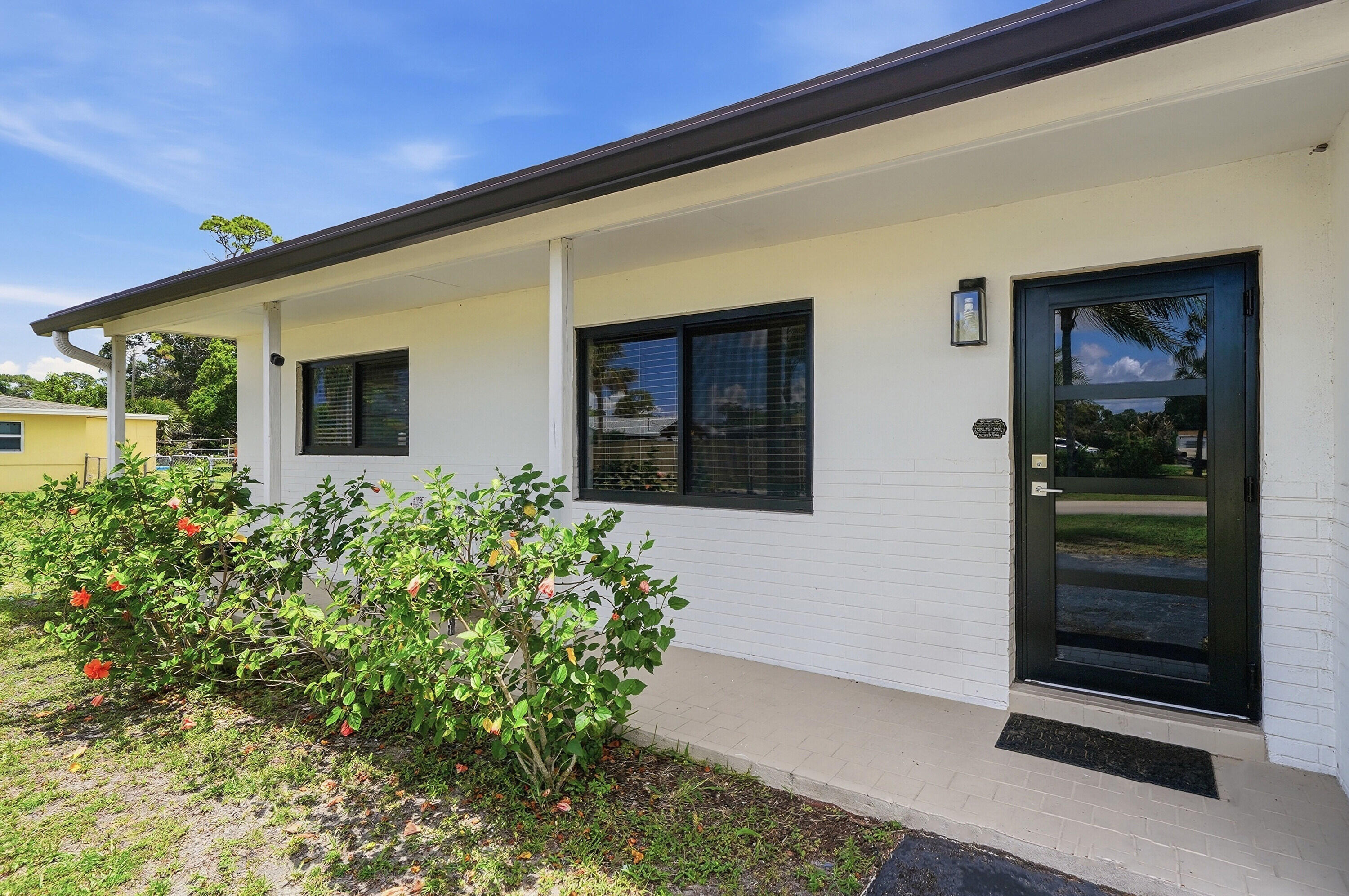 5470 Toronto Road Haverhill, FL 33415 - Photo 32 of 38 05_dsc00319