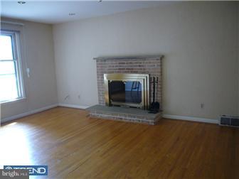 206 Rydal Place Ambler, PA 19002 - Photo 5 of 6 Gallery Image 5