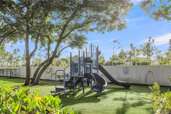 $4,500 | 7314 Estero Drive, Lake Worth, FL 33463