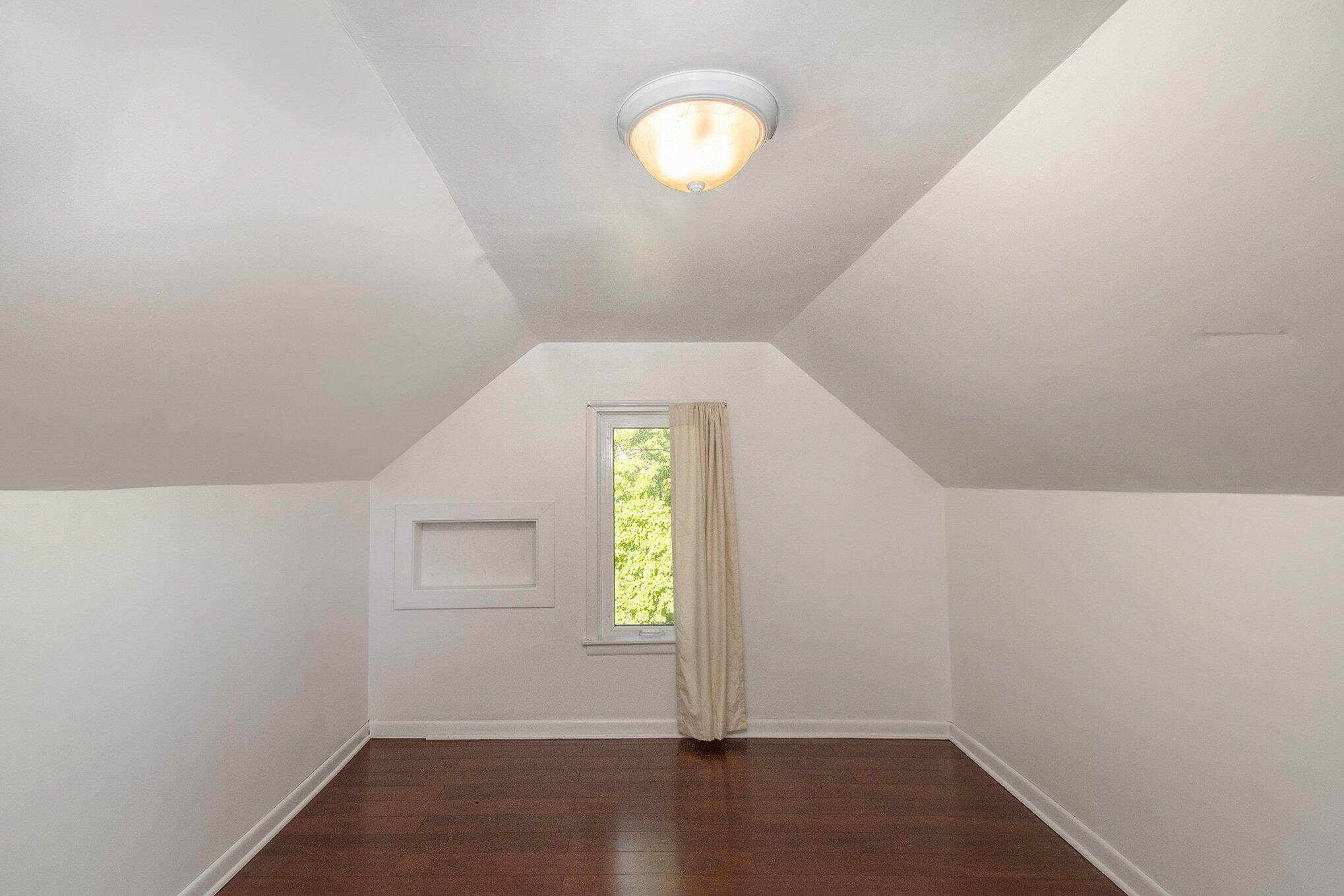 1834 East Cavanaugh Road Lansing, MI 48910 - Photo 25 of 37 025_ndp4874