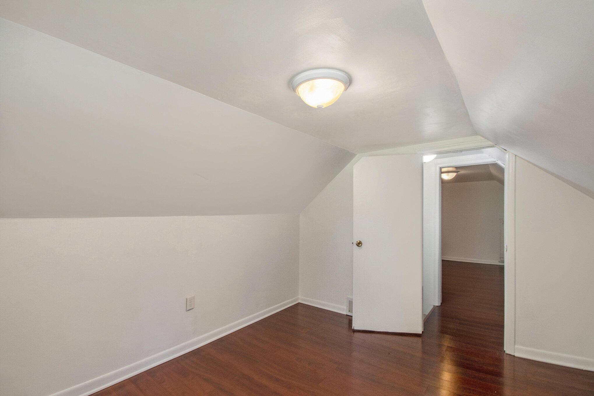 1834 East Cavanaugh Road Lansing, MI 48910 - Photo 26 of 37 026_ndp4876