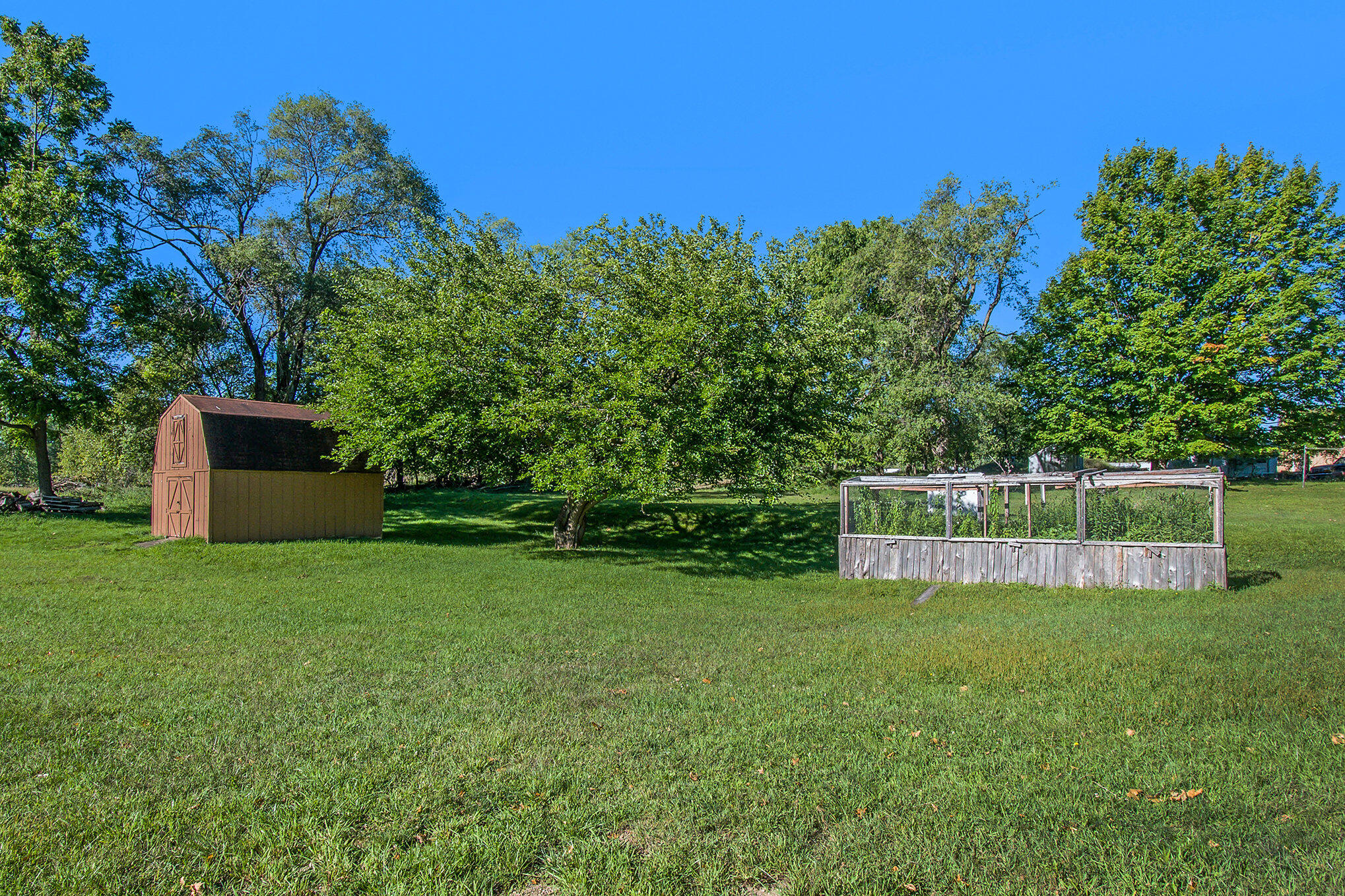 1834 East Cavanaugh Road Lansing, MI 48910 - Photo 34 of 37 035_ndp4819