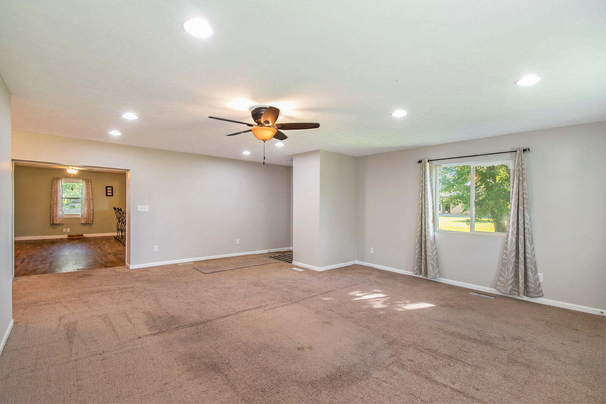 1834 East Cavanaugh Road Lansing, MI 48910 - Photo 7 of 37 005_ndp4828