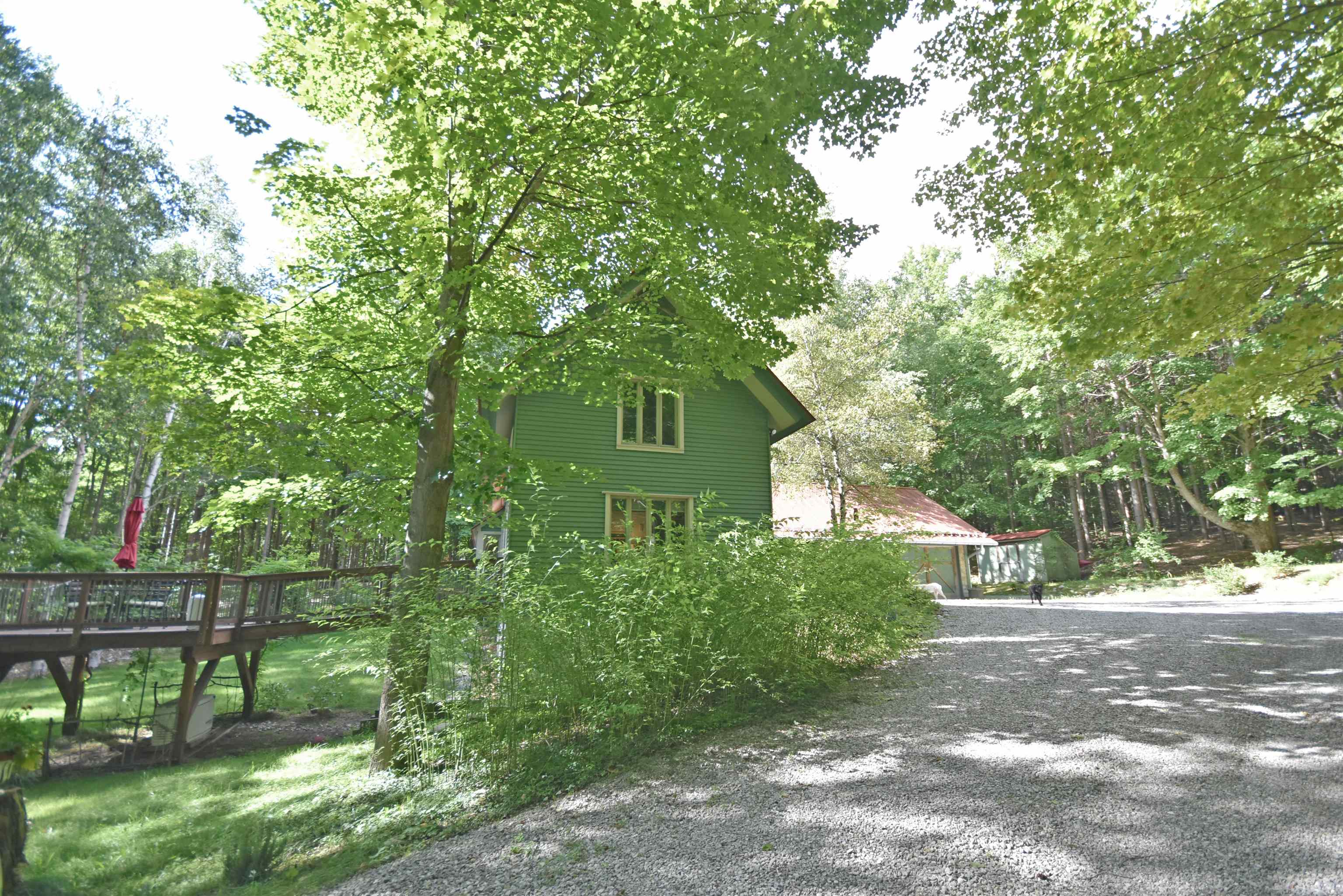 3287 West Darwin Road Maple City, MI 49664 - Photo 7 of 90 1915153-6.JPG