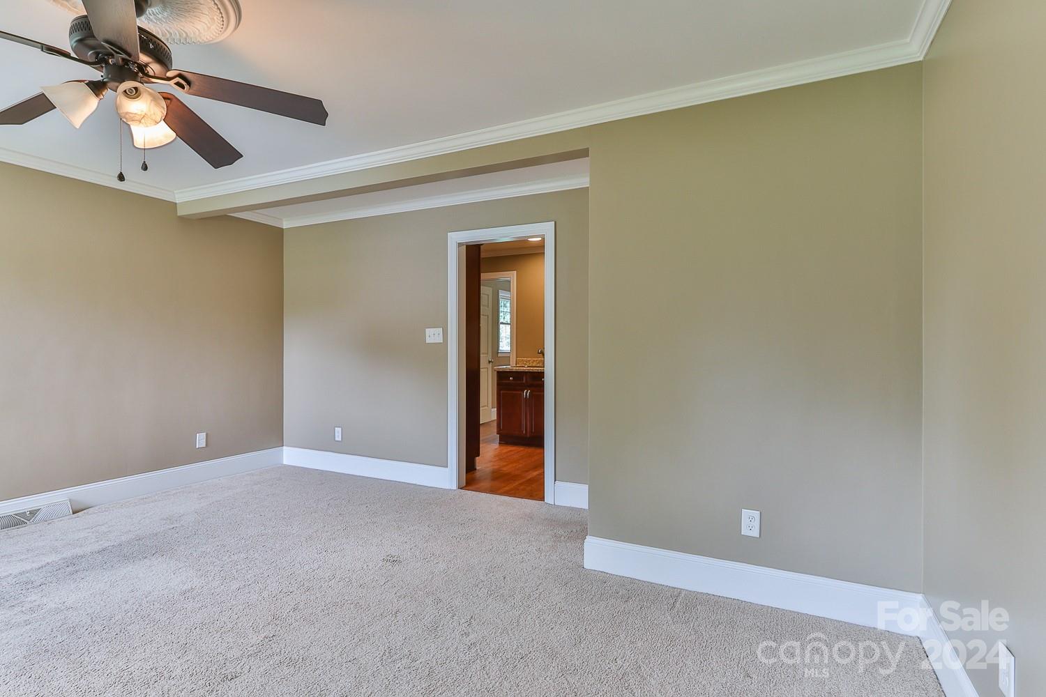 139 34th Street Northwest Hickory, NC 28601 - Photo 6 of 14