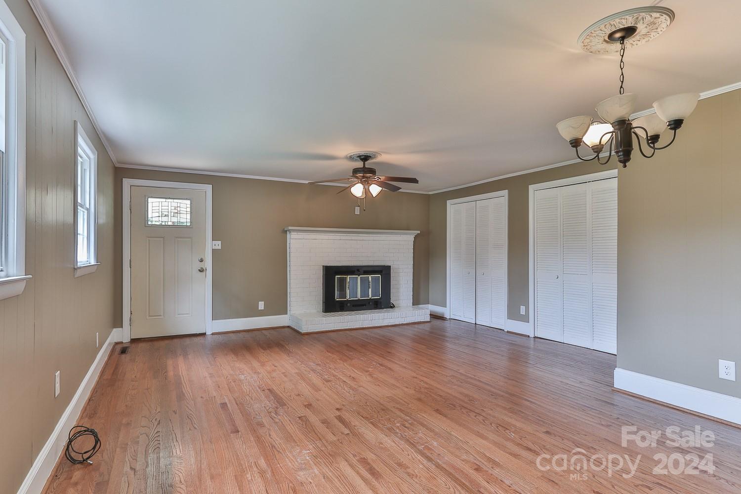 139 34th Street Northwest Hickory, NC 28601 - Photo 9 of 14