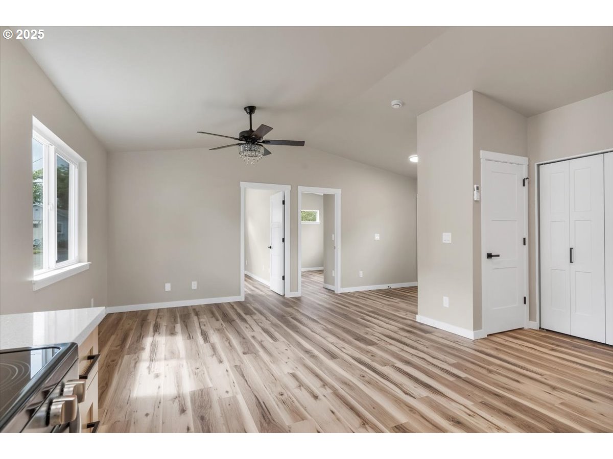 494 17th Street Northeast Salem, OR 97301 - Photo 34 of 44 a view of an empty room and wooden floor