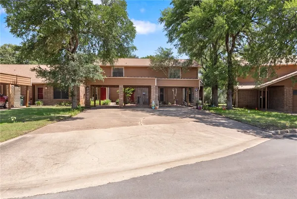 $197,900 | 2837 Oakside Drive, Bryan, TX 77802
